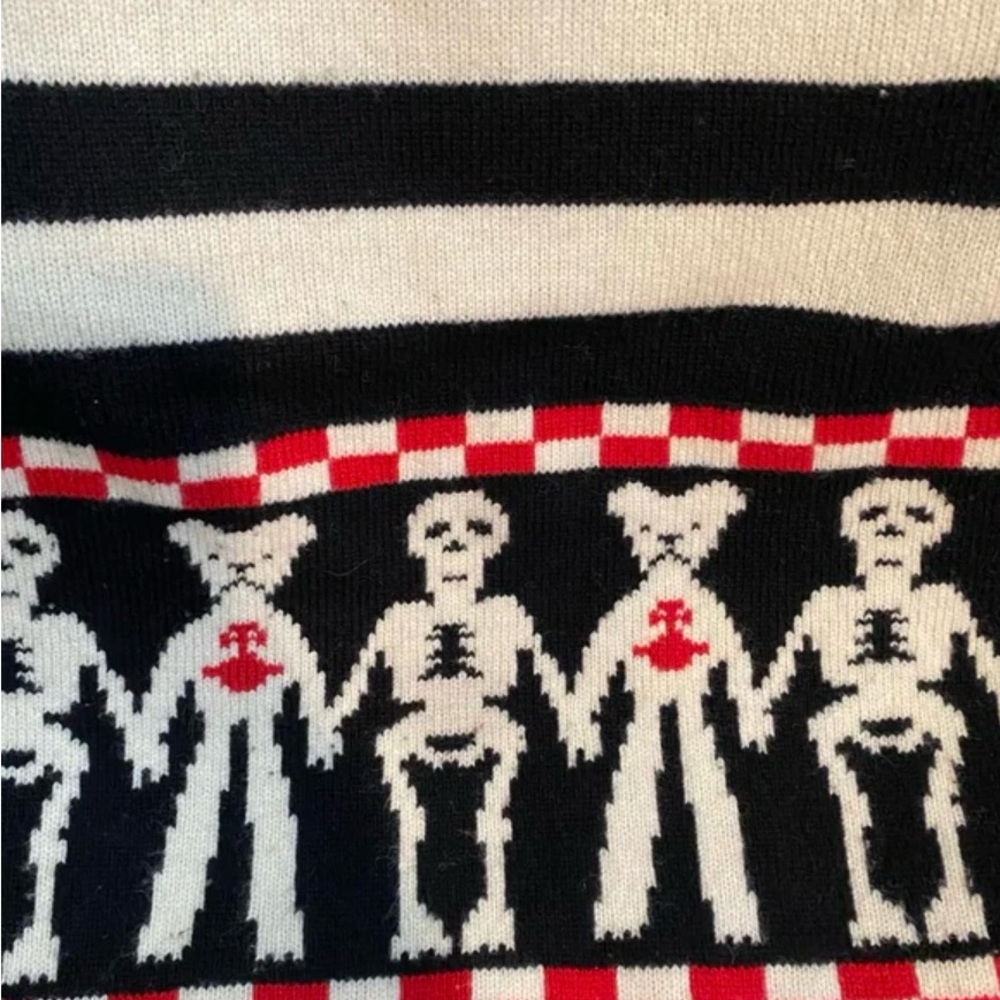 Rare Vivienne Westwood Black, White & Red Striped Tote with Skeleton Bear Motif - Picture 4 of 8